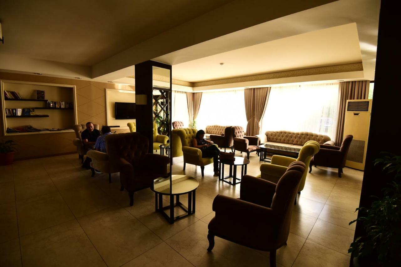 Club Simena Hotel Vasilia Exteriör bild